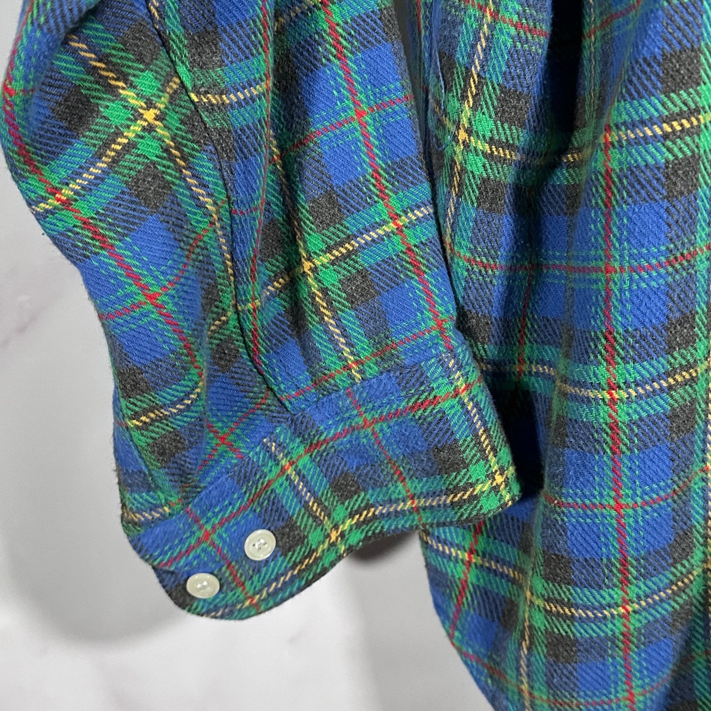 Vintage Gap Blue/Green Plaid Flannel Button-Up Shirt