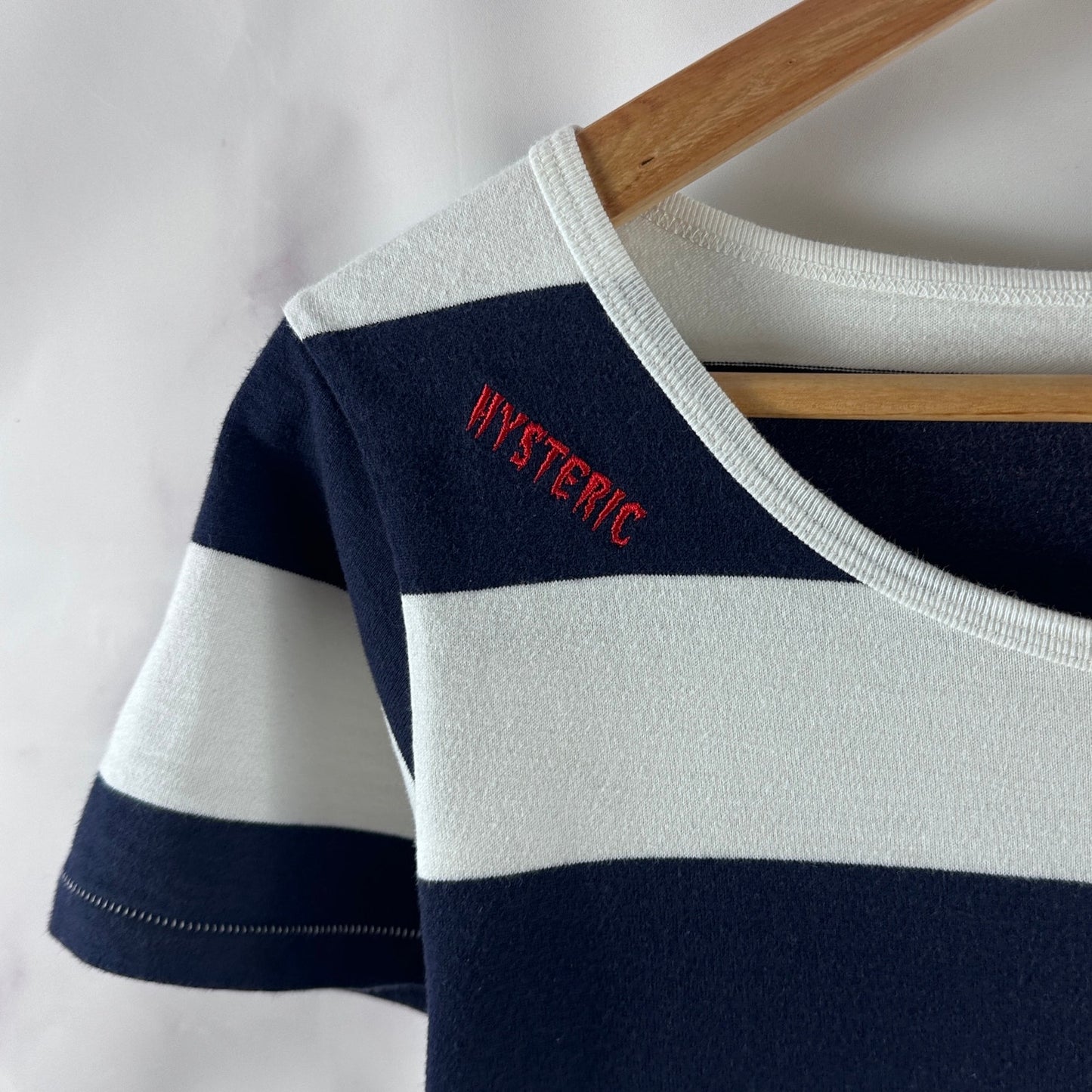 Hysteric Glamour Embroidered Striped Tee