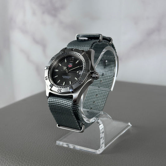 TAG Heuer WK1115-1 Professional 200m Steel Grey