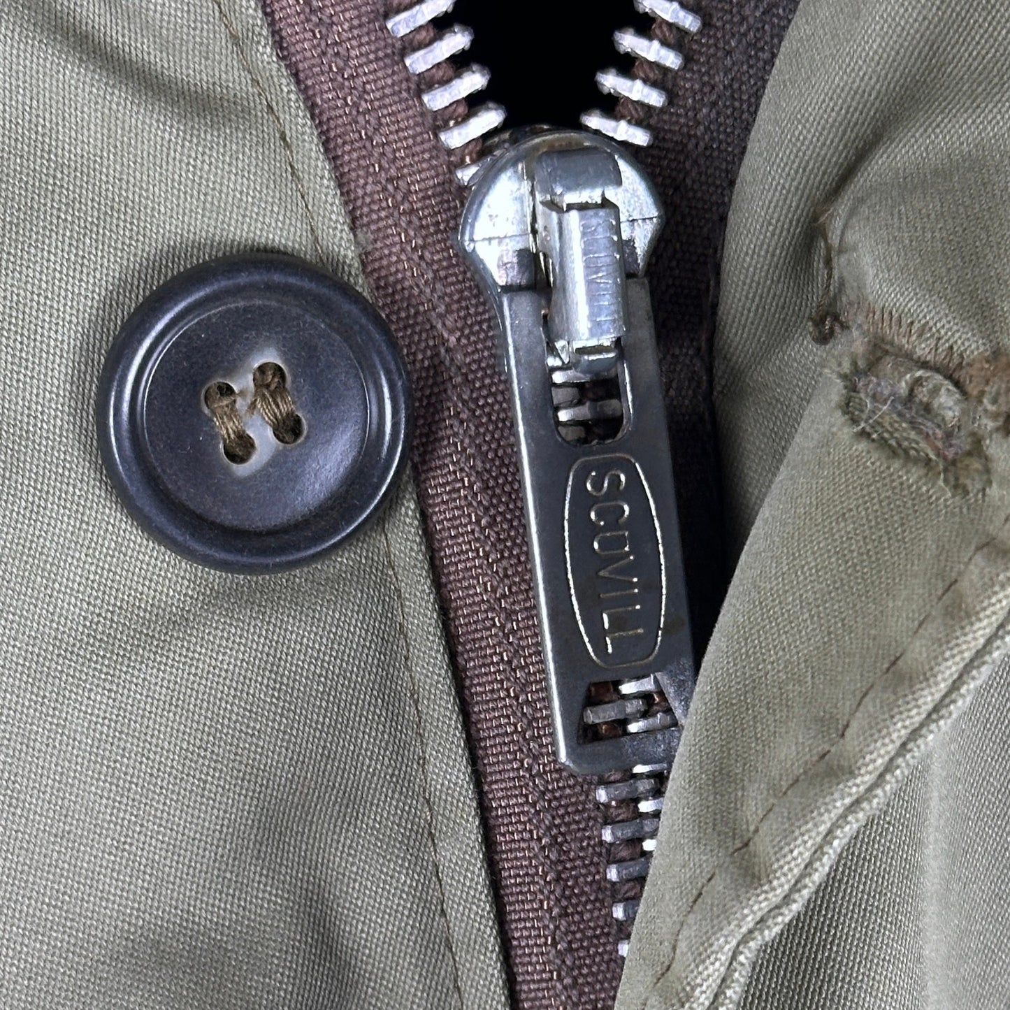 Vintage 1960s Frost King Olive Green Parka