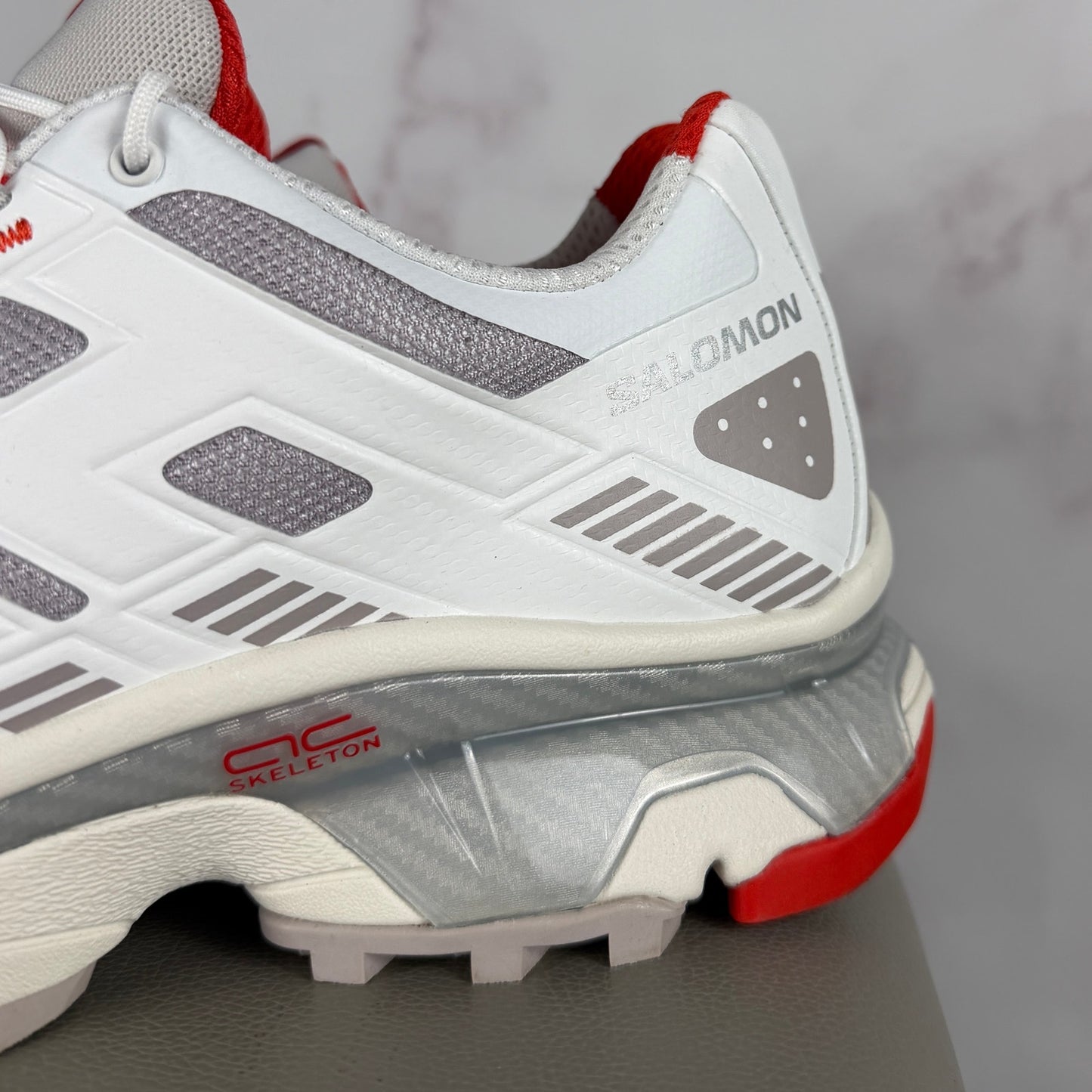 Salomon x Kith XT-4K White/Red ‘Kithmas’
