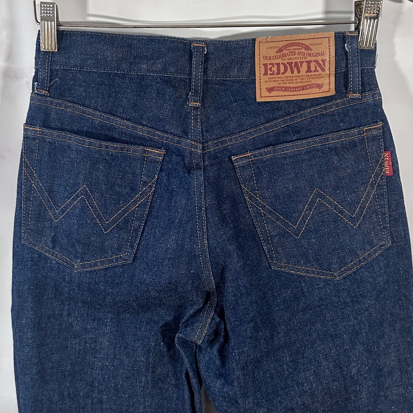 Edwin Indigo Bootcut Denim Jeans Lot 1549
