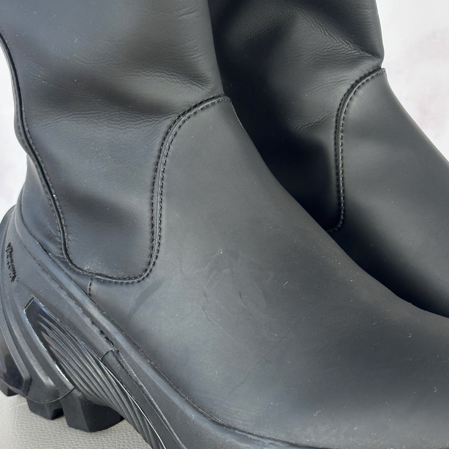 1017 Alyx 9SM Black Fixed Sole High Boots