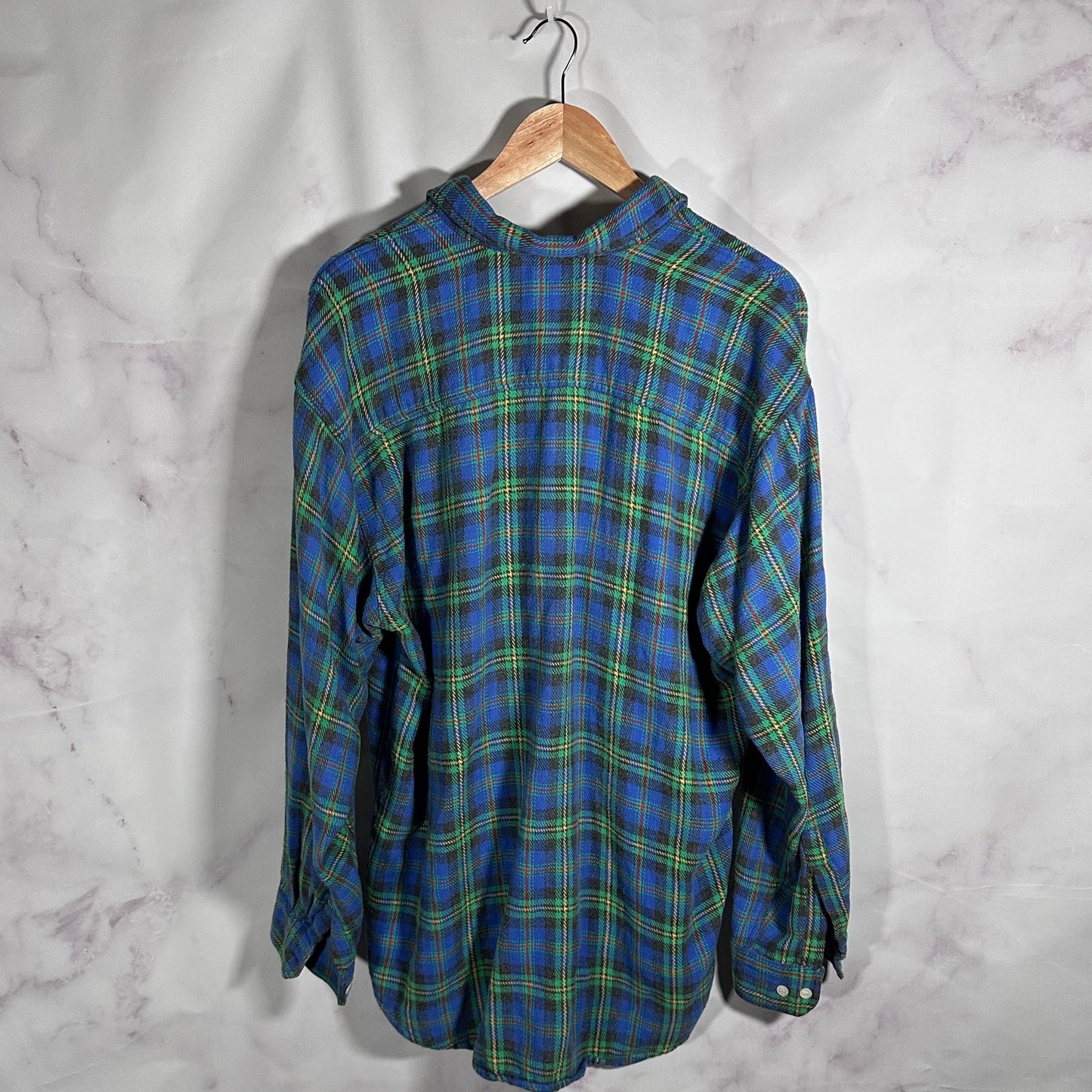 Vintage Gap Blue/Green Plaid Flannel Button-Up Shirt