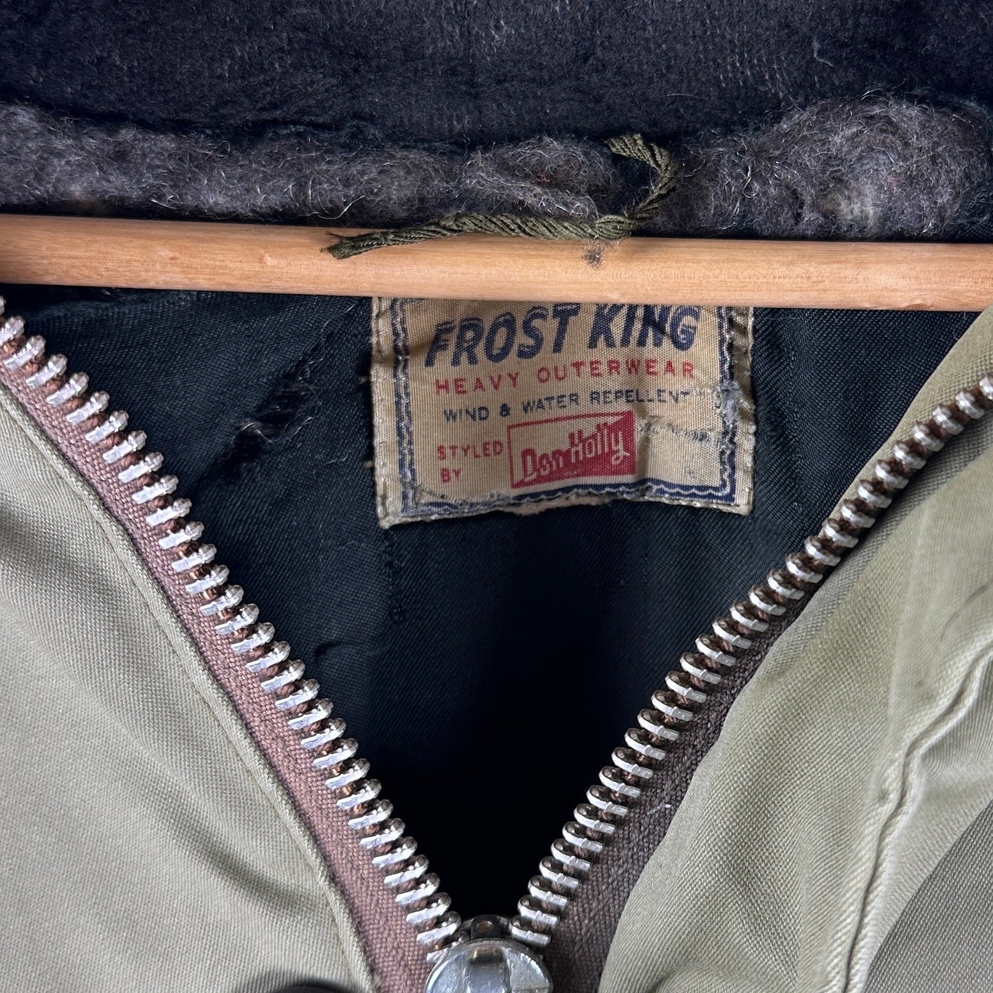 Vintage 1960s Frost King Olive Green Parka