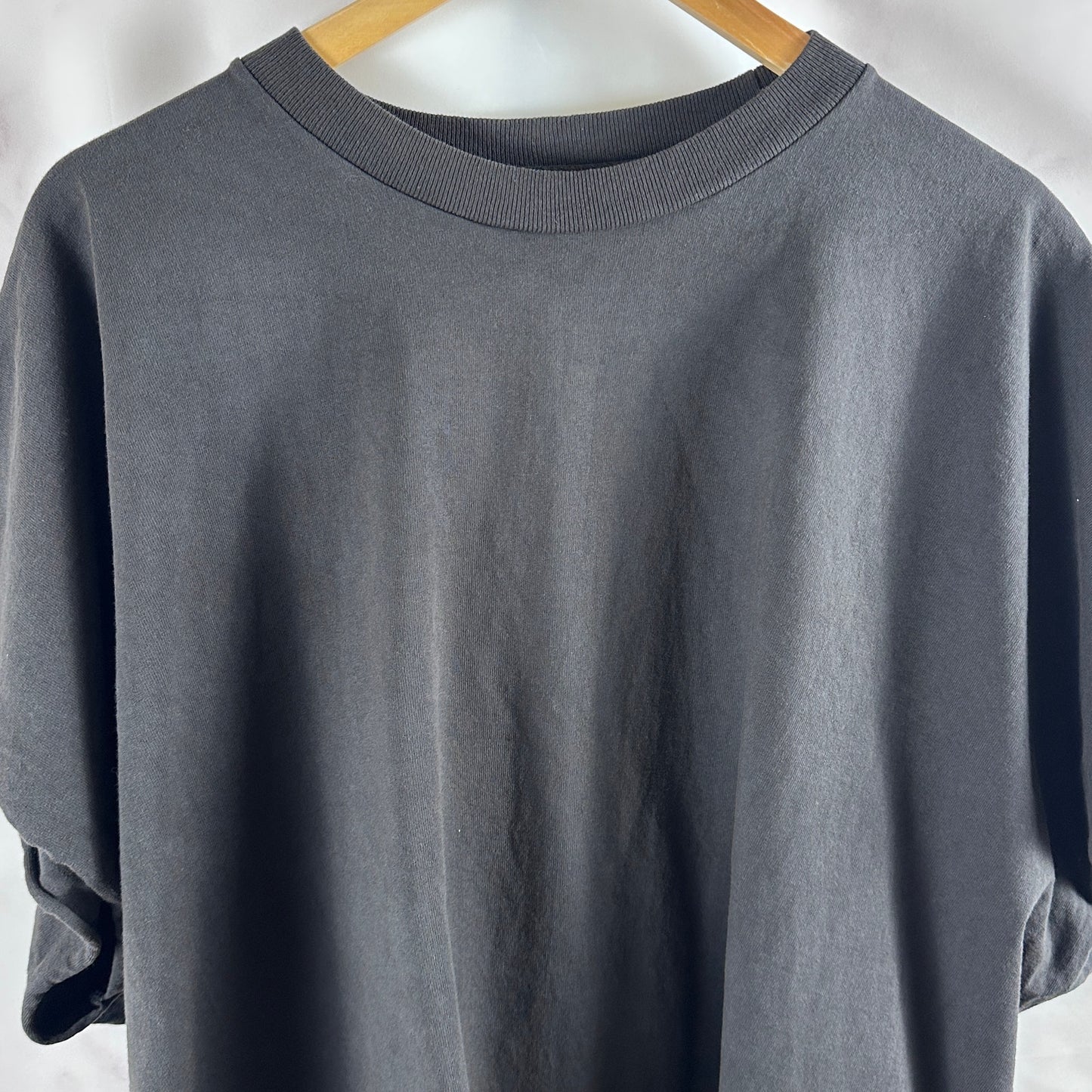 Yeezy Vultures 1 Box Tee