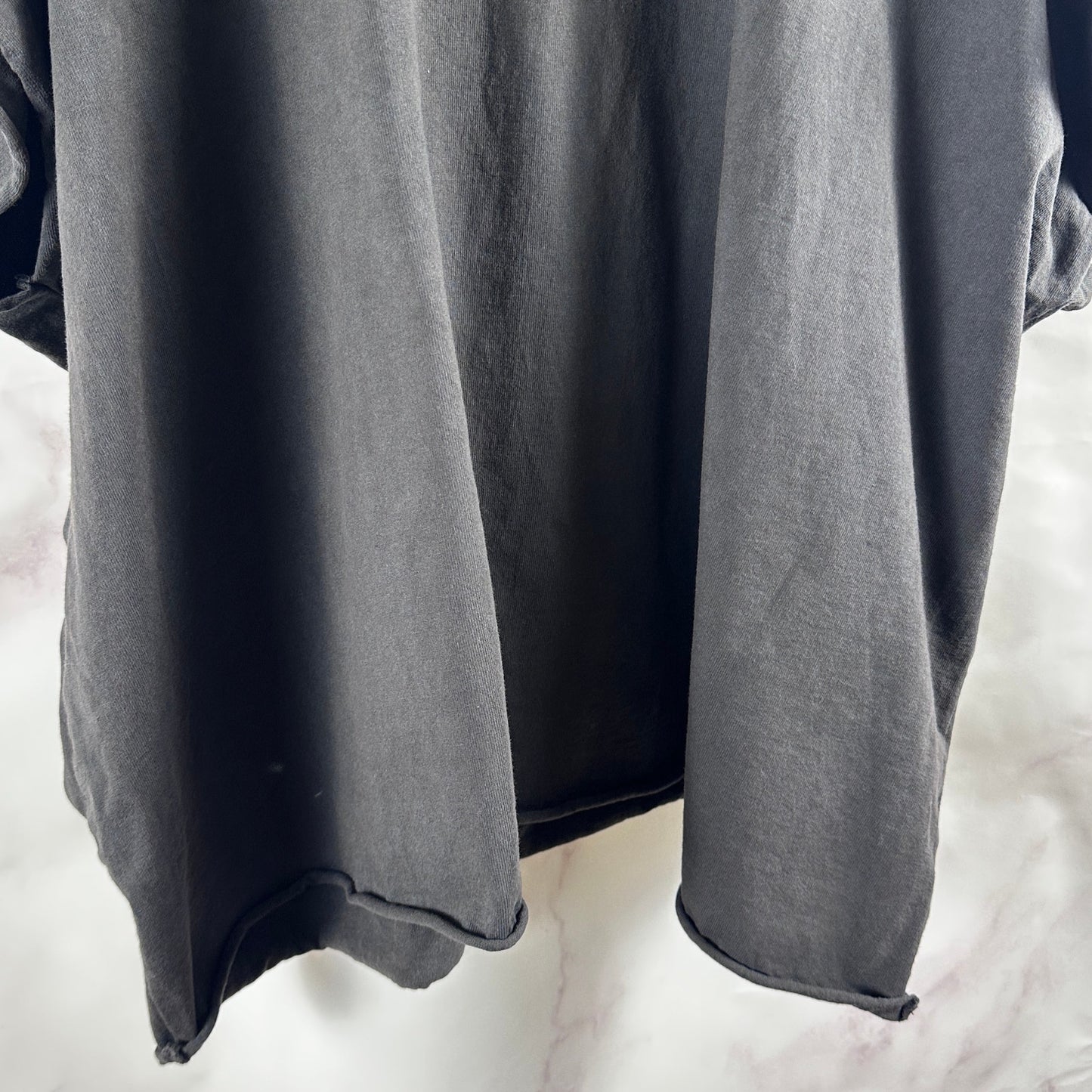 Yeezy Vultures 1 Box Tee